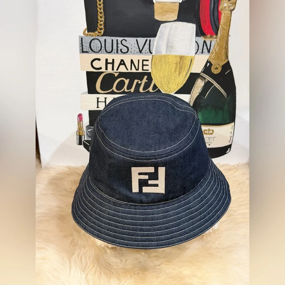 🔥 FENDI BLUE DENIM BUCKET HAT SIZE 60cm / Large Like New